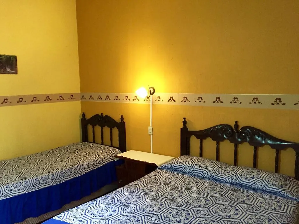 Hotel Las Rosas Antigua 0*,