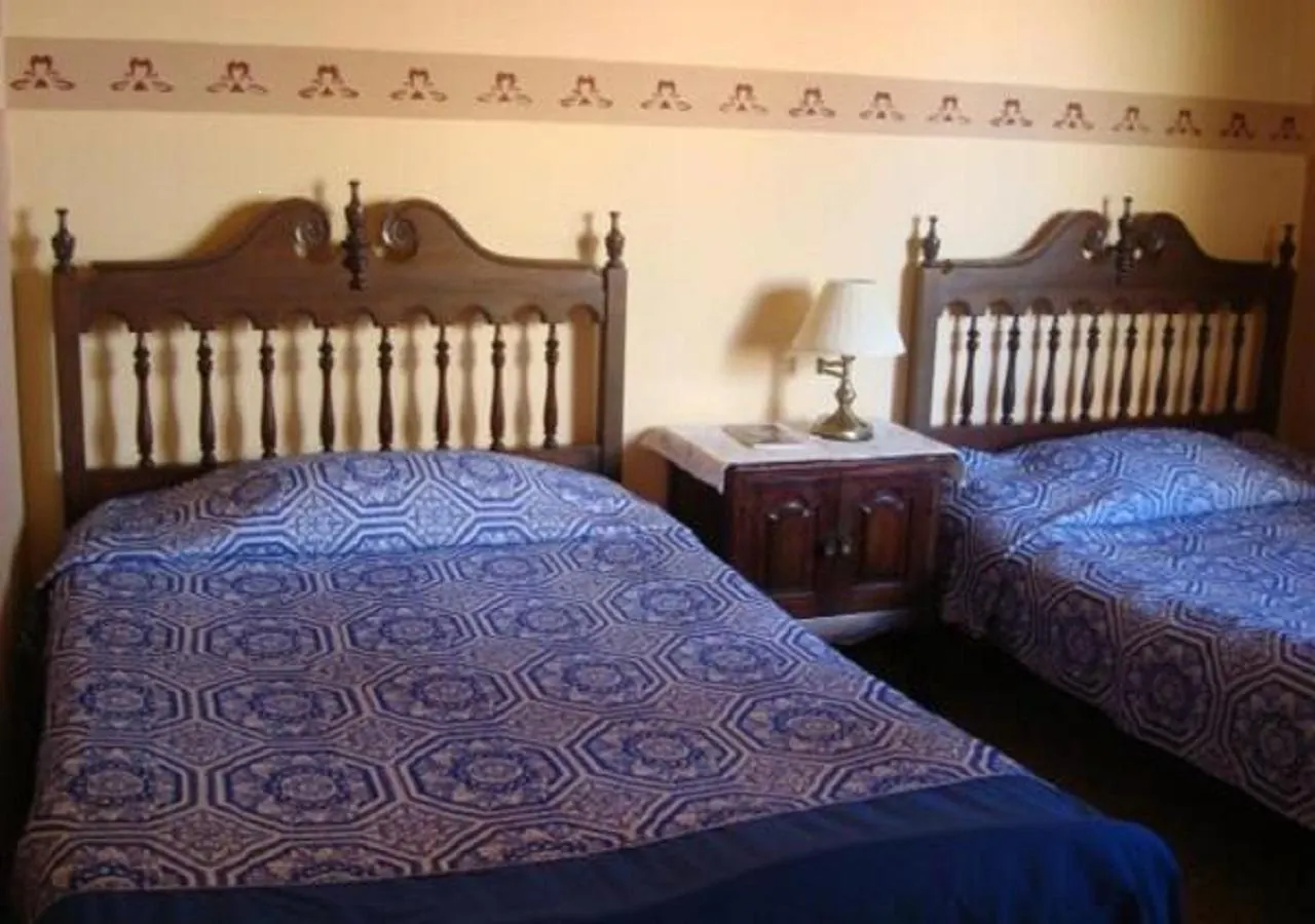 Hotel Las Rosas Antigua 0*,  Guatemala